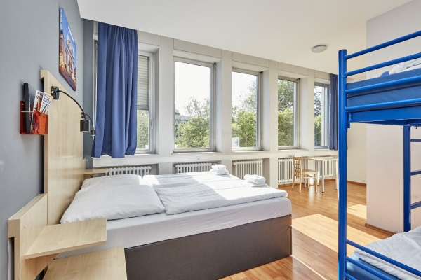 Hotel a&o Aachen Hauptbahnhof